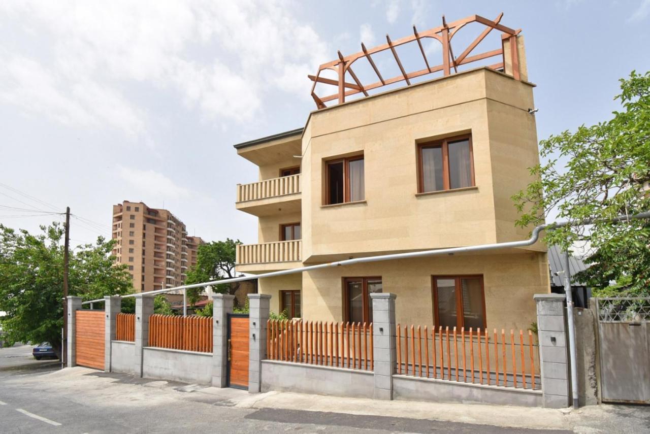 Homestay At City Center يريفان المظهر الخارجي الصورة