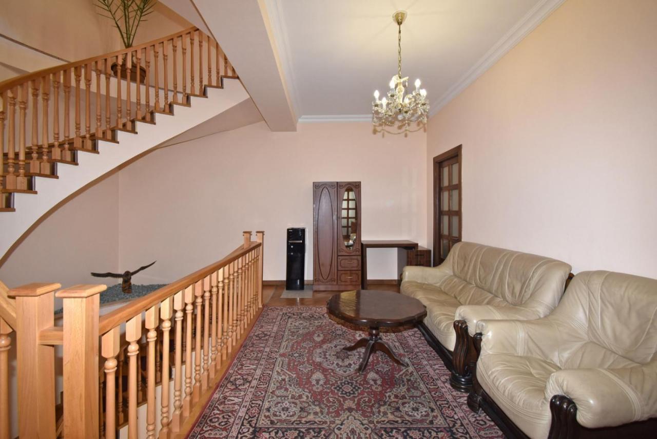 Homestay At City Center يريفان المظهر الخارجي الصورة