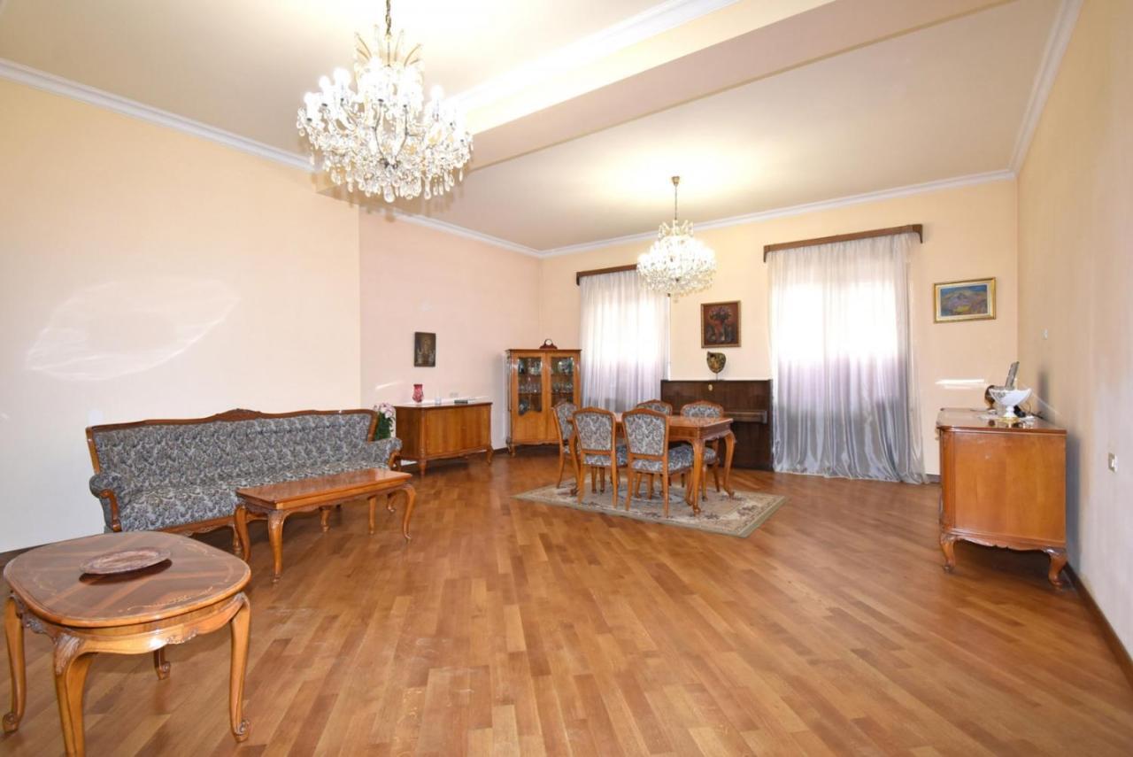 Homestay At City Center يريفان المظهر الخارجي الصورة